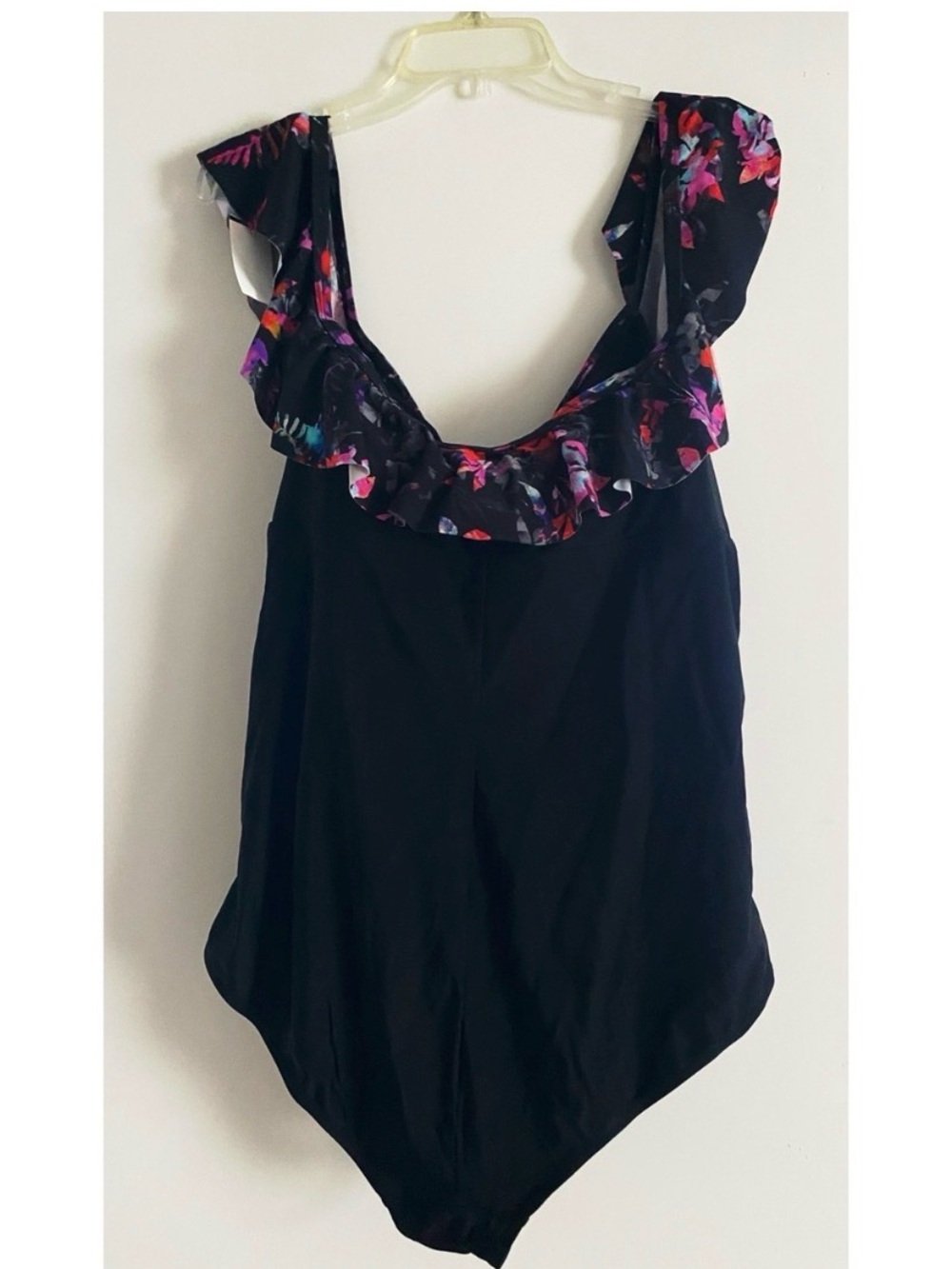TORRID Flounce Off The Shoulder One Piece Swimsuit Size 3X - Picture 4 of 6
